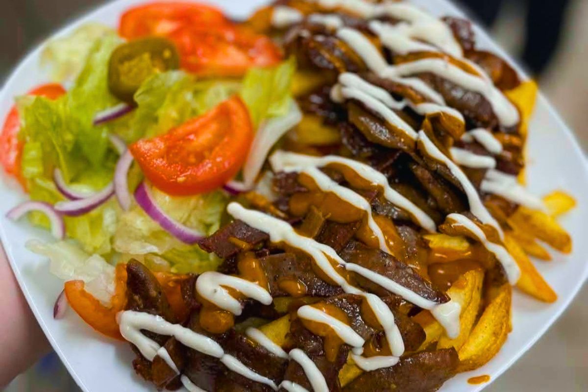 Kebab-annos Pekkalan huoltamolla